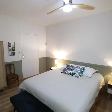 Διαμέρισμα Grand Avec Jardin *