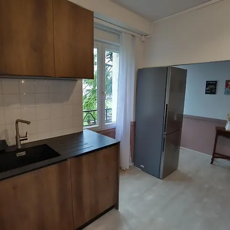 Grand Avec Jardin Apartament *
